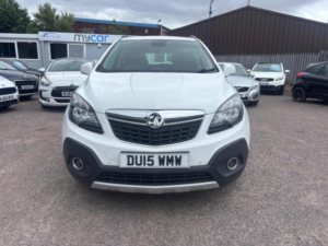 2015 Vauxhall Mokka 1.7 Cdti Exclusiv 4WD Euro 5 (s/s) 5dr in White — image 6