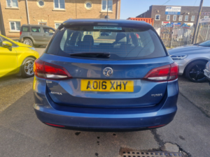 2016 Vauxhall Astra 1.4i Turbo Elite Sports Tourer 5dr Petrol Auto Euro 6 (s/s) (150 Ps) in Blue — image 5