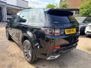 2019 Land Rover Discovery Sport R-Dynamic Se in Black — image 3