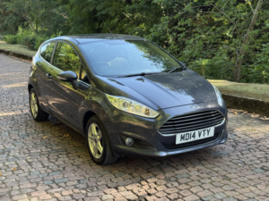 2014 Ford Fiesta 1.3 Zetec in Grey — image 3