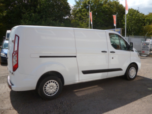 2020 Ford Transit Custom 2.0 320 Ecoblue Trend in White — image 6