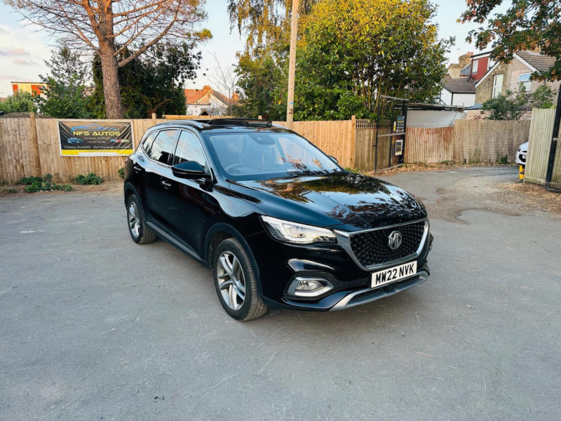 2022 MG MG Hs 1.5 T-Gdi Exclusive Dct Euro 6 (s/s) 5dr in Black — image 1