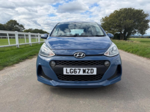 2017 Hyundai I10 1.0 Se Euro 6 5dr in Blue — image 3