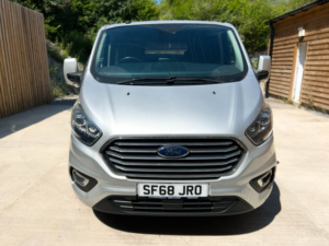 2018 Ford Tourneo Custom 7 SEAT Auto Wheelchair Accessible Disabled Access Vehicle Wav in Silver — image 3