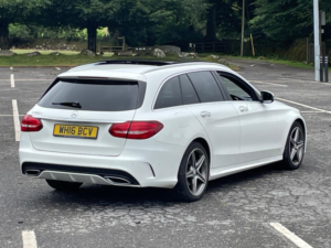 2016 Mercedes-Benz C Class C250d Amg Line Premium Plus Estate Auto, White, Diesel + Amazing Spec in White — image 3