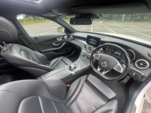 2016 Mercedes-Benz C Class C250d Amg Line Premium Plus Estate Auto, White, Diesel + Amazing Spec in White — image 4