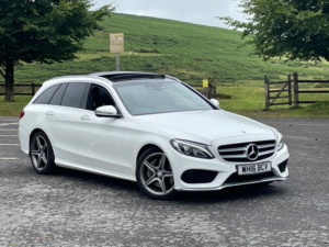2016 Mercedes-Benz C Class C250d Amg Line Premium Plus Estate Auto, White, Diesel + Amazing Spec in White — image 6
