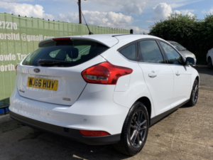 2016 Ford Focus 1.0 T Ecoboost Zetec in White — image 3