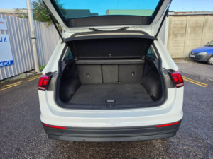 2019 Volkswagen Tiguan 2.0 Tdi Match Euro 6 (s/s) 5dr in White — image 6