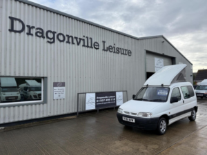 1998 Citroen Berlingo Camper Day Van 2 Berth - To Clear in White — image 3