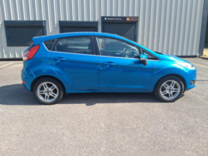 2013 Ford Fiesta 1.3 Zetec in Blue — image 3