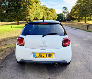 2013 Citroen Ds3 1.6 Vti Dstyle in White — image 4
