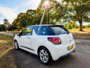 2013 Citroen Ds3 1.6 Vti Dstyle in White — image 5