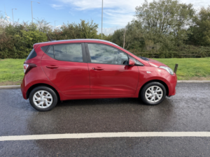 2018 Hyundai I10 1.2 I10 Se 1.2 My17 in Red — image 2