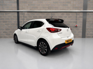 2016 Mazda Mazda2 1.5 Skyactiv-G Sport Black Euro 6 (s/s) 5dr in White — image 4
