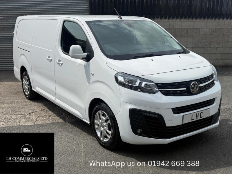2020 Vauxhall Vivaro 1.5 Turbo D 2900 Sportive L2 H1 Euro 6 (s/s) 5dr in White — image 1