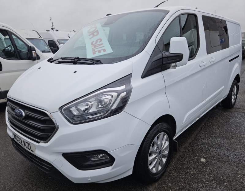2022 Ford Transit Custom 2.0 Transit Custom Limited Dciv 300 L2 2.0l Ecoblue 130ps Fwd 6 Speed Manual in White — image 1