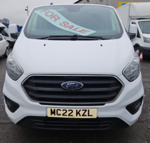 2022 Ford Transit Custom 2.0 Transit Custom Limited Dciv 300 L2 2.0l Ecoblue 130ps Fwd 6 Speed Manual in White — image 2