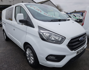 2022 Ford Transit Custom 2.0 Transit Custom Limited Dciv 300 L2 2.0l Ecoblue 130ps Fwd 6 Speed Manual in White — image 3