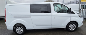 2022 Ford Transit Custom 2.0 Transit Custom Limited Dciv 300 L2 2.0l Ecoblue 130ps Fwd 6 Speed Manual in White — image 4
