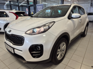 2017 Kia Sportage 1.6 Gdi 2 SUV 5dr Petrol Manual Euro 6 (s/s) (130 Bhp) in White — image 5