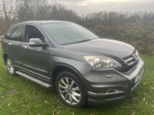 2011 Honda Cr-V 2.2 I-Dtec Ex in Silver — image 2