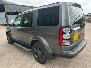2016 Land Rover Discovery 4 3.0 Sd V6 Graphite in Grey — image 4