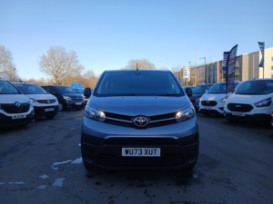 2023 Toyota Proace 2.0d Icon Lwb — image 2