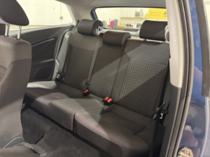 2014 Volkswagen Polo 1.0 Bluemotion Tech Se in Blue — image 4