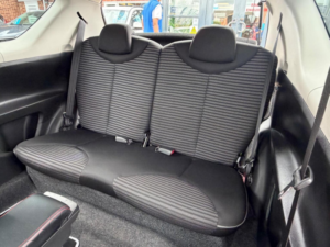 2013 Peugeot 107 1.0 12v Allure Euro 5 3dr in Red — image 5