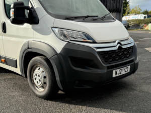 2021 Citroen Relay 2.2 Bluehdi 35 Enterprise L4 Extra High Roof Euro 6 (s/s) 5dr (heavy) in White — image 4