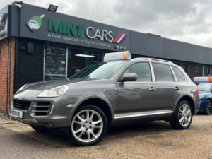 2009 Porsche Cayenne 3.0 Tdi V6 in Grey — image 5