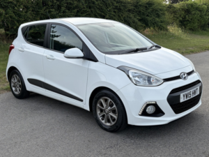 2015 Hyundai I10 1.0 Premium in White — image 4