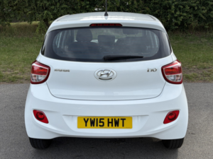 2015 Hyundai I10 1.0 Premium in White — image 6