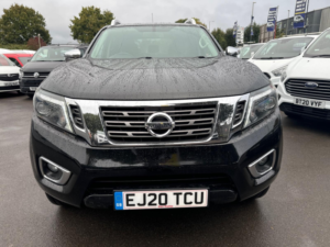 2020 Nissan Navara Dci Tekna — image 2