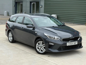 2019 Kia Ceed 1.6 Crdi 2 Nav Sportswagon Euro 6 (s/s) 5dr in Grey — image 2