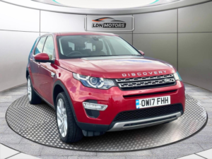 2017 Land Rover Discovery Sport 2.0 Td4 Hse Luxury Auto 4WD Euro 6 (s/s) 5dr in Red — image 4