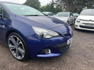 2015 Vauxhall Astra Gtc 1.4t Limited Edition Euro 5 (s/s) 3dr in Blue — image 2