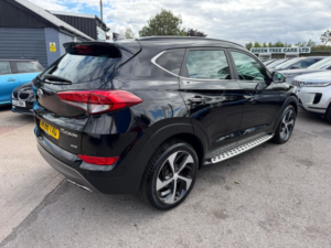2016 Hyundai Tucson 2.0 Crdi Premium Se SUV 5dr Diesel Manual 4WD Euro 6 (185 Ps) in Black — image 4