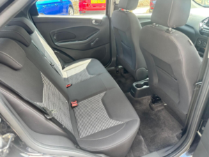 2019 Ford Ka+ 1.2 Ti-Vct Zetec Euro 6 (s/s) 5dr in Black — image 4