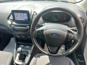 2019 Ford Ka+ 1.2 Ti-Vct Zetec Euro 6 (s/s) 5dr in Black — image 6