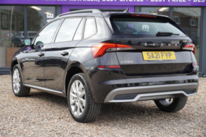 2021 Skoda Kamiq 1.0 Tsi Se Euro 6 (s/s) 5dr in Black — image 2