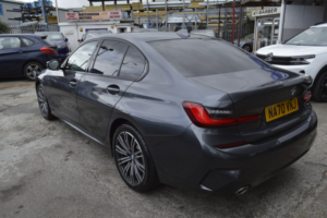2020 BMW 3 Series 2.0 330e M Sport Saloon in Grey — image 4