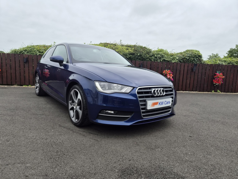 2016 Audi A3 2.0 Tdi Sport in Blue — image 1