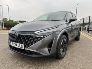 2024 Nissan Qashqai 1.5 H E-Power N-Connecta in Grey — image 3