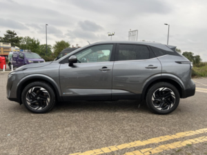 2024 Nissan Qashqai 1.5 H E-Power N-Connecta in Grey — image 4