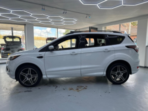 2016 Ford Kuga 2.0 Tdci Ecoblue St-Line Euro 6 (s/s) 5dr in White — image 3