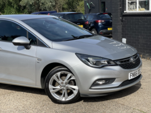 2016 Vauxhall Astra 1.4 I Sri in Silver — image 4