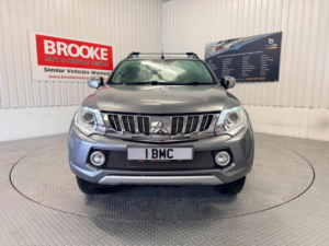 2016 Mitsubishi L200 2.4 Di-D Dc Barbarian Auto 4WD Euro 6 4dr in Grey — image 5