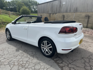 2014 Volkswagen Golf 1.2 Tsi S in White — image 6